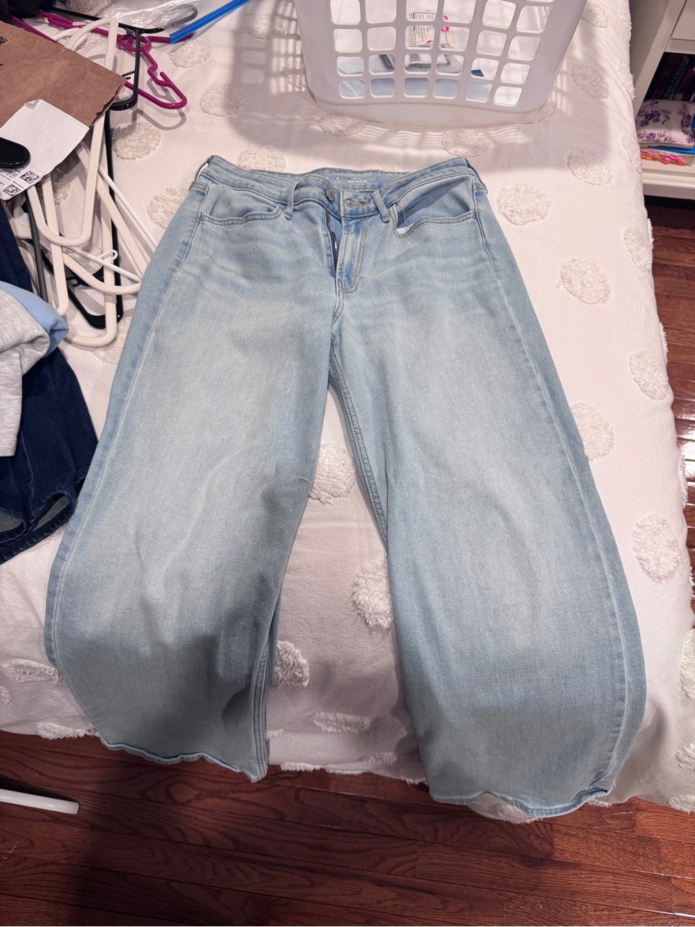 Old Navy Light Wash Wide Leg Jeans - Faded Blue